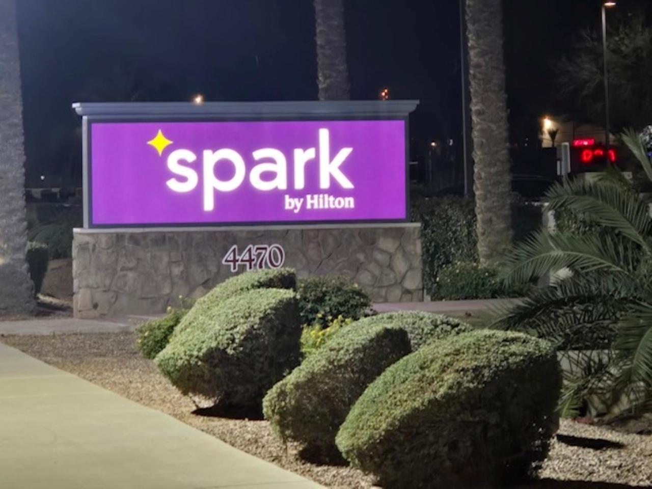 Spark By Hilton Phoenix East Mesa Otel Dış mekan fotoğraf